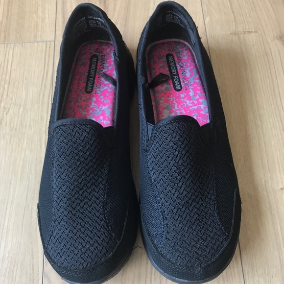 danskin slip on shoes